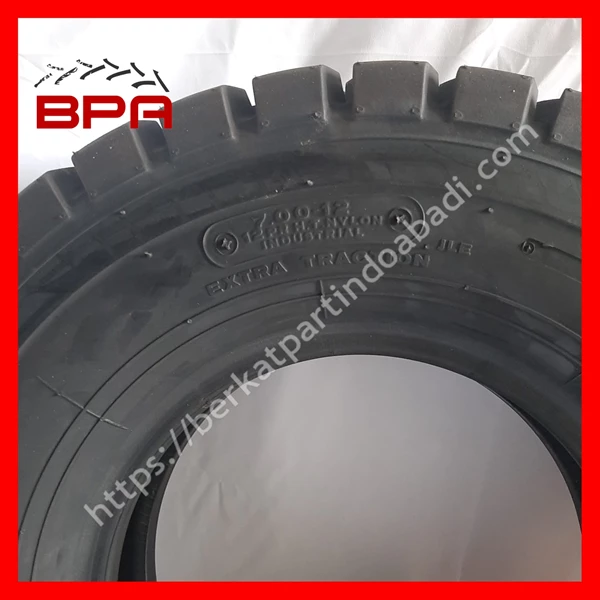Bridgestone Tire Forklift  7.00 - 12 - (700 - 12) - 12PR - JLug - JL