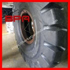 Reach Stacker Advance tires 18.00 - 25 - 40PR - IND4 4