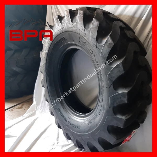 Tire Grader GT 13.00 - 24 - 12PR - Super Traction