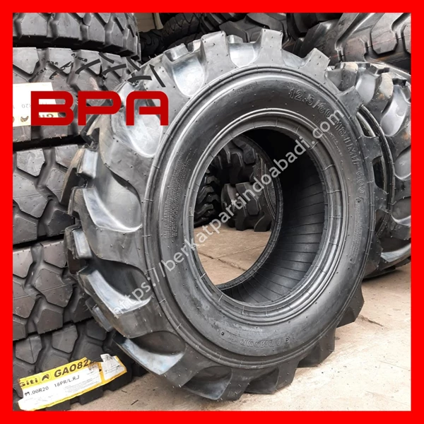 Backhoe Loader Armor tires 12.5 / 80 - 18 - 12PR
