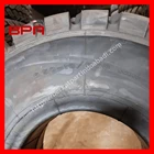 Bridgestone Solid Forklift Tires 6.50 - 10 - Puncnon Lug 01 - PLO 01 2