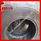 Tractor Backhoe Loader Tires 17.5L - 24 - 12PR - IND 4