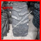 Tractor Backhoe Loader Tires 17.5L - 24 - 12PR - IND 5