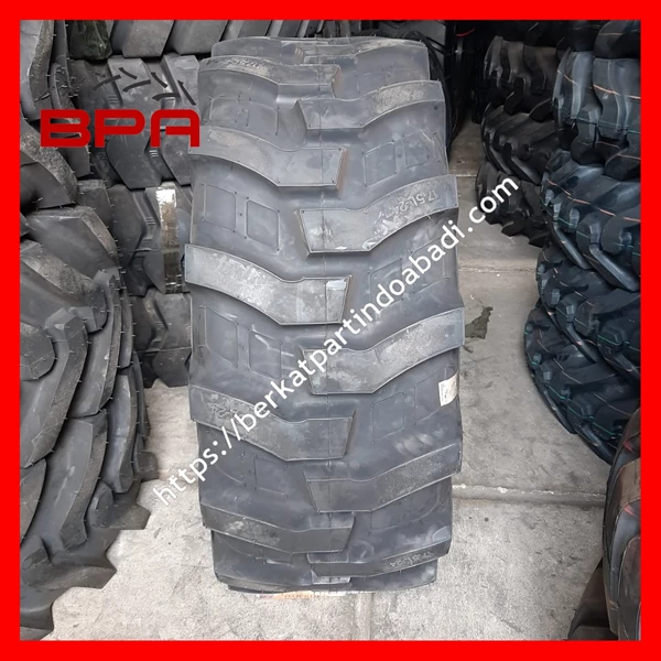 Tractor Backhoe Loader Tires 17.5L - 24 - 12PR - IND