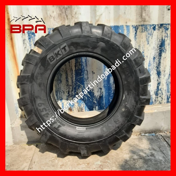 BKT Backhoe Loader Tires 16.9 - 28 - 12PR - TR459 - R4