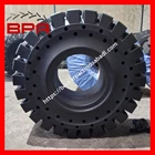 Ban Solid Wheel Loader 23.5 - 25 - Berkat Partindo Abadi 1